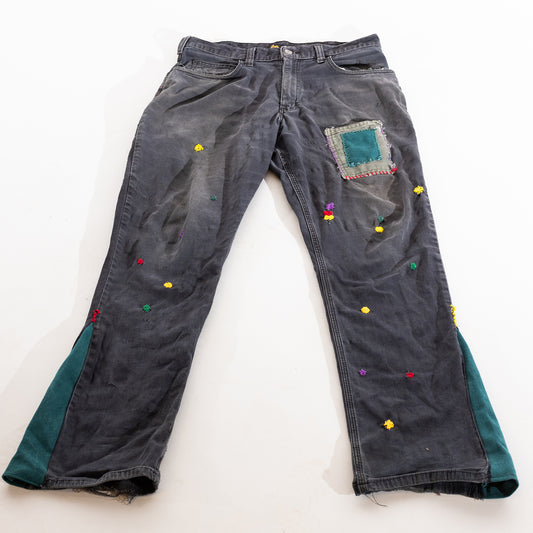 Triple pocket flower pants (flaired)