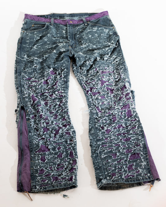 Purple Shredded zipper flared jeans